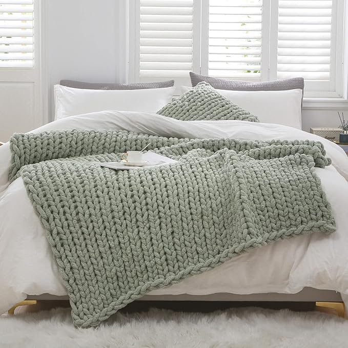 WESHIONGOO Chunky Knit Blanket Throw 51"×63" Knitted Throw Blankets for Couch Bed Fluffy Soft Blanket with Jumbo Chenille Yarn Thick 100% Handmade (Sage Green)