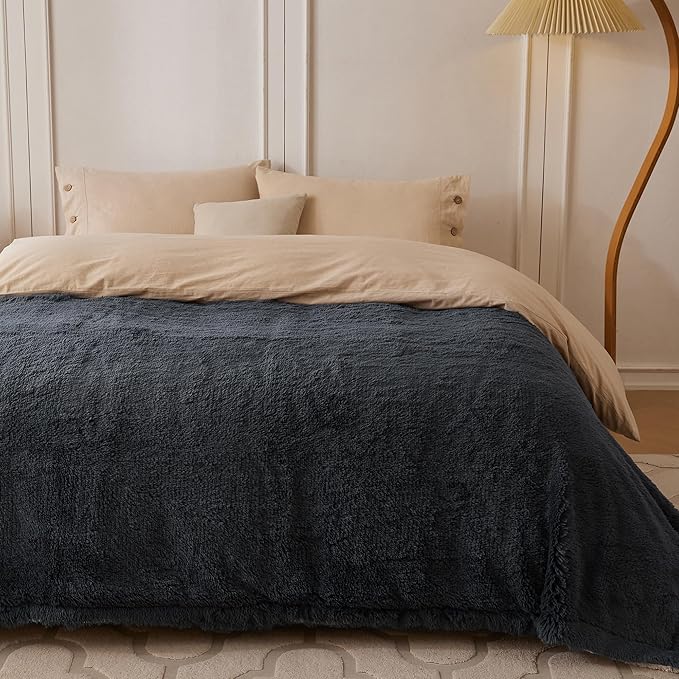 COOVA Ultra Soft Faux Fur Twin Blanket – Fuzzy Fluffy Cozy Microfiber Blankets, Warm Thick Plush Sherpa Fleece Throw Blanket for Couch,Bed,Sofa,Ideal Gift for Women.(Dark Grey, 60"x80")