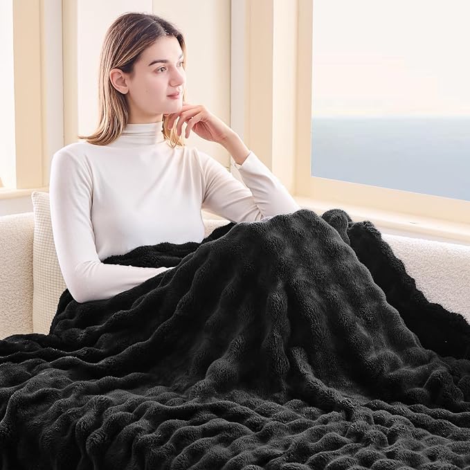 NEWCOSPLAY Throw Blanket for Couch Black Super Soft Flannel Fleece 3D Bubble Lightweight Bed Blanket All Season Use (Black, Throw(50"x60"))