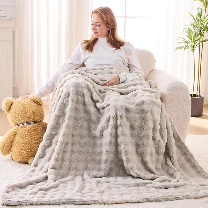 NEWCOSPLAY Throw Blanket for Couch Linen Super Soft Flannel Fleece 3D Bubble Lightweight Bed Blanket All Season Use (Linen, Throw(50"x60"))