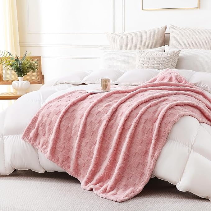 Light Pink Fleece Throw Blanket 50”×60” for Couch Sofa Bed,Super Soft Cozy Plush Microfiber Flannel Blanket with 3D Checkered Design Lightweight for Adults,Woman,Girls