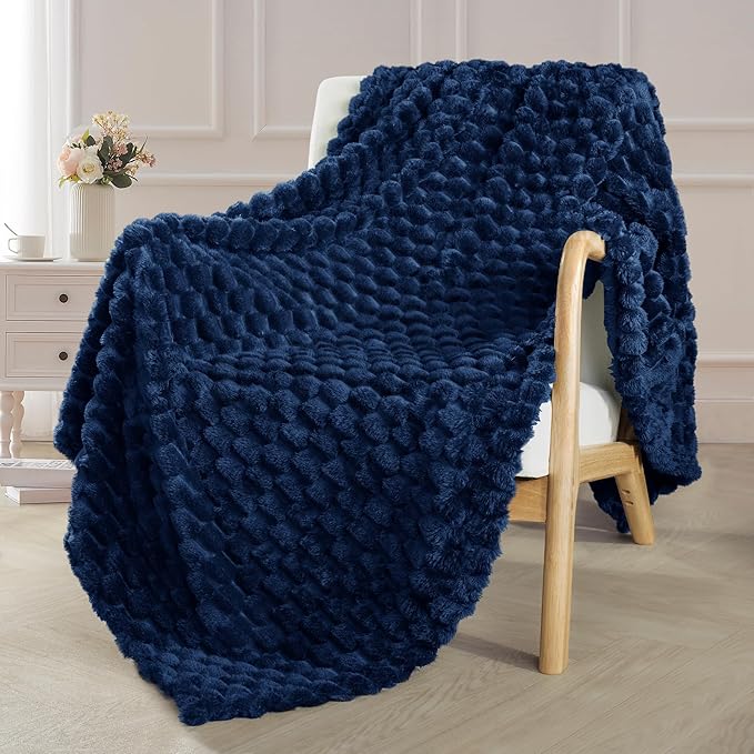 Exclusivo Mezcla Fleece Throw Blanket for Couch, Extra Large Fuzzy Navy Blue Bed Blankets, Soft Cozy Plush Sofa Throws for All Seasons, 50x70 Inches