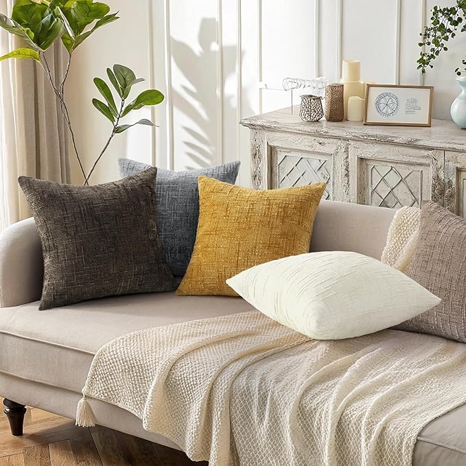decorUhome Christmas Cream White Chenille Throw Pillow Covers 22x22 Set of 2 Thick Textured Slubby Couch Pillow Covers Farmhouse Accent Modern Neutral Decorative Pillow Cases for Bed Sofa Living Room