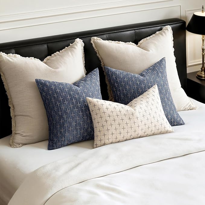 MIULEE Pack of 2 Decorative Burlap Linen Throw Pillow Covers Modern Farmhouse Vintage Pillowcase Rustic Woven Textured Cushion Cover for Sofa Couch Bed 20x20 Inch Blue