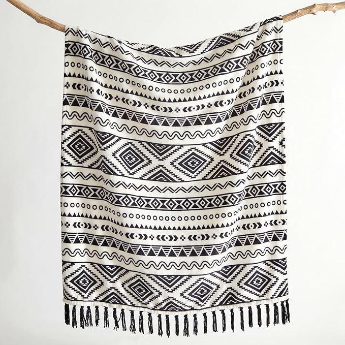 CASAAGUSTO Boho Throw Blanket - Black and White Decorative Blankets with Tassel, Printed Flannel Bohemian Blanket for Chair, Bed, Sofa, Couch(60 * 80, Black and White)