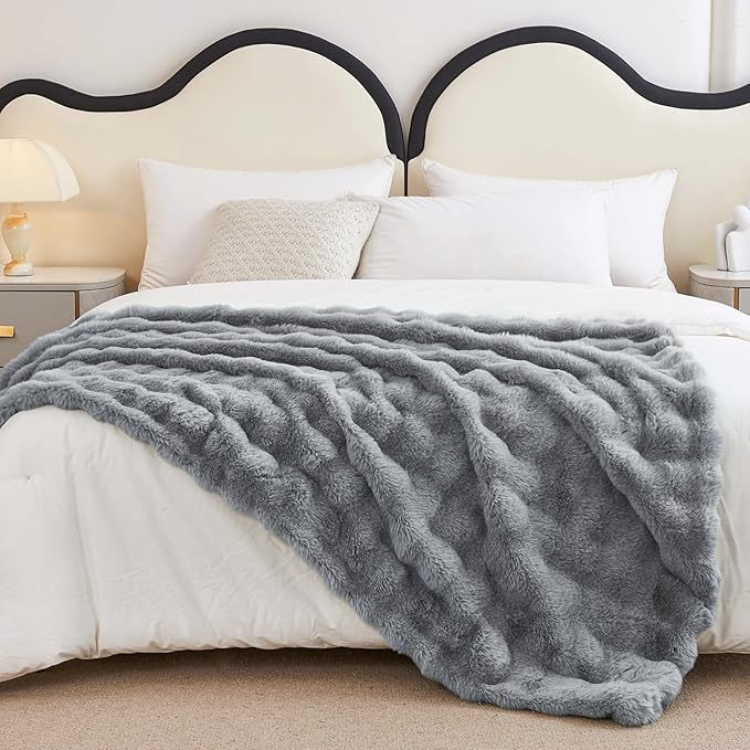 Faux Rabbit Fur Throw Blanket for Couch(60x80 inches), Soft Fluffy Thick Bubble Blanket for Bed Sofa Living Room, Warm Plush Cozy Blanket, Gray