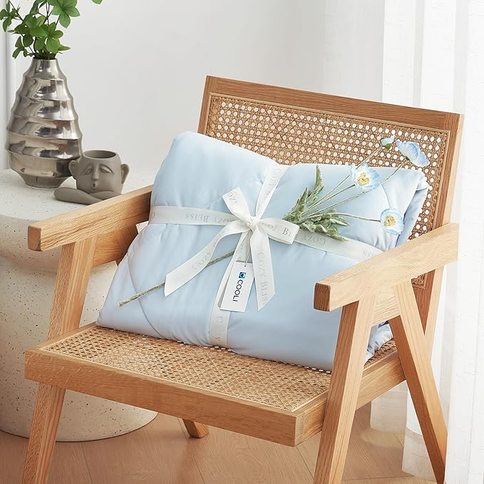 Cozy Bliss Cooling Comforter Twin Size, Cooling Blankets for Hot Sleepers and Night Sweats, Gray Blue Summer Comforter for Twin Size Bed, Breathable Soft Lightweight Silk Smooth