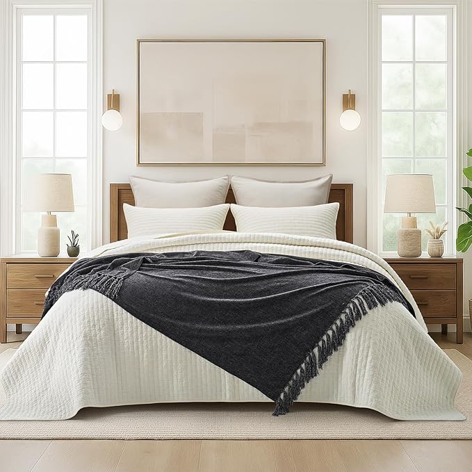 EverGrace Soft Chenille Throw Blanket for Couch, Cozy Plush Fuzzy Decorative Chenille Knit Throw Blanket with Tassels, Lightweight Blanket and Throws for Bed Sofa Gift Home Decor, Iron Black 60"x80"