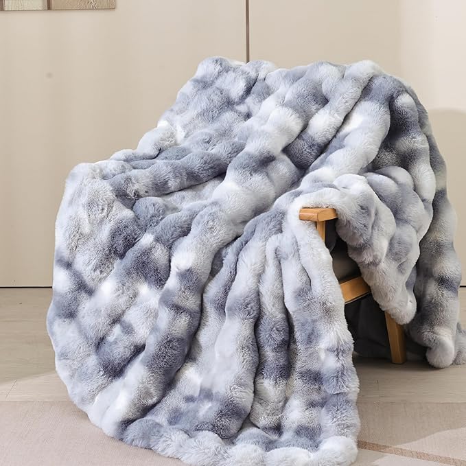 Blue Faux Fur Throw Blanket for Couch, 60X80 Inch Cozy Plush Blanket for Bed, Sofa & Reading Nook Chair Bedroom Living Room