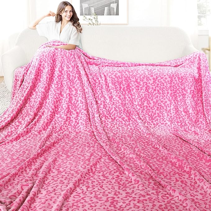 Fleece Blanket Queen Size, Pink Soft Fuzzy Plush Queen Blanket for Bed, Extra Large Oversized Full Size Fleece Throws for Bedroom Living Room Decor, Pink Gifts for Women Couples All Seasons 90"x90"