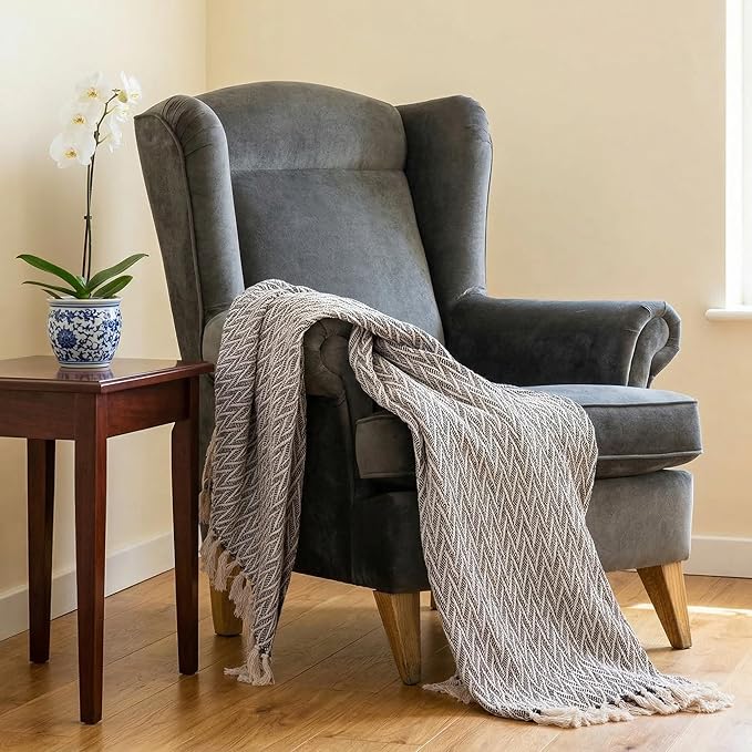 Americanflat 50x60 Throw Blanket - Soft and Breathable Cotton Throw Blanket for Couch, Bed, Chair - Decorative Blankets Perfect for Home, Office, or Outdoor Use - Black and Cream Chevron Design