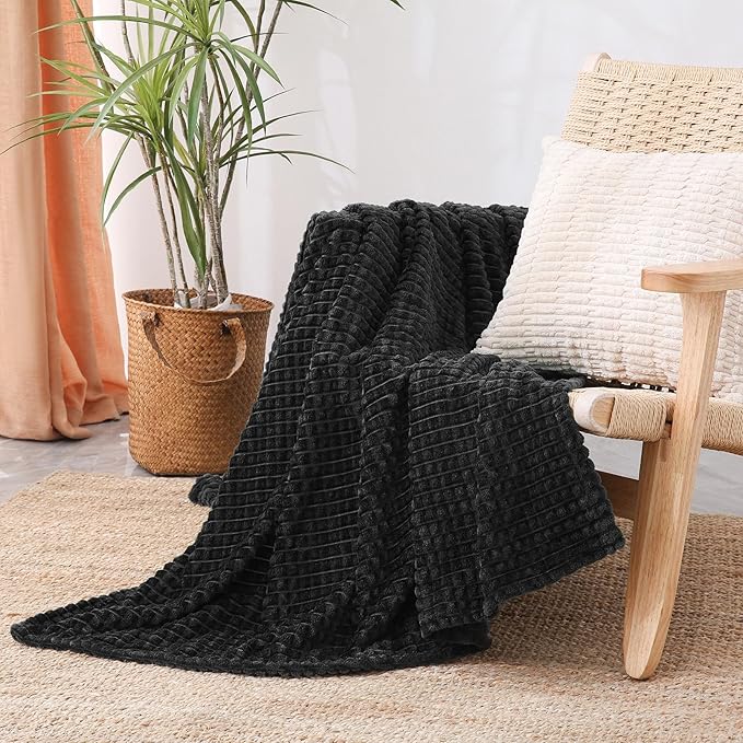 Puncuntex Flannel Fleece Throw Blanket Black 50"×60",Super Soft Plush Cozy Blanket with Square Grid Design Luxury for Couch Sofa Chair
