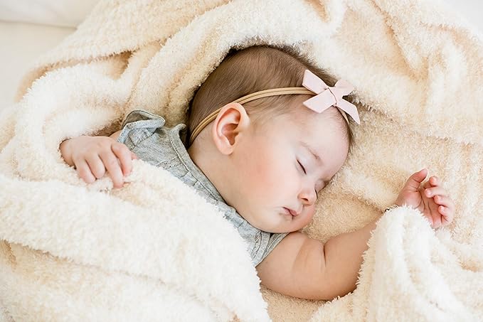 Saranoni Bamboni Baby Blanket | Luxury Plush Super Soft Blanket | Breathable Comfort Infant Baby Blankets for Boys & Girls | Ivory, Mini - 15” x 20”
