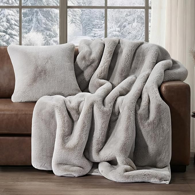 EVERGRACEHOME Luxury Soft Faux Chinchilla Fur Throw Blanket for Couch, Warm Thick Heavy Winter Throw Blanket 1220GSM for Bed, Fluffy Cozy Mink Blanket with Reversible Velvet, Silver Taupe, 50"x60"