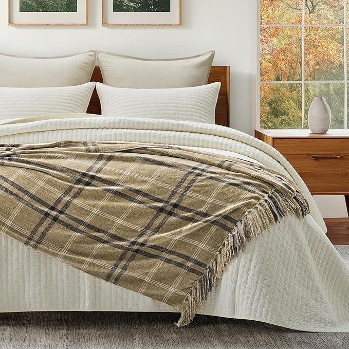 EverGrace Plaid Chenille Throw Blanket for Couch, Super Soft Cozy Decorative Farmhouse Plaid Throw with Tassels, Lightweight Chenille Knit Throw for Bed Sofa Gift Home Decor, Khaki Grey 50”x60”