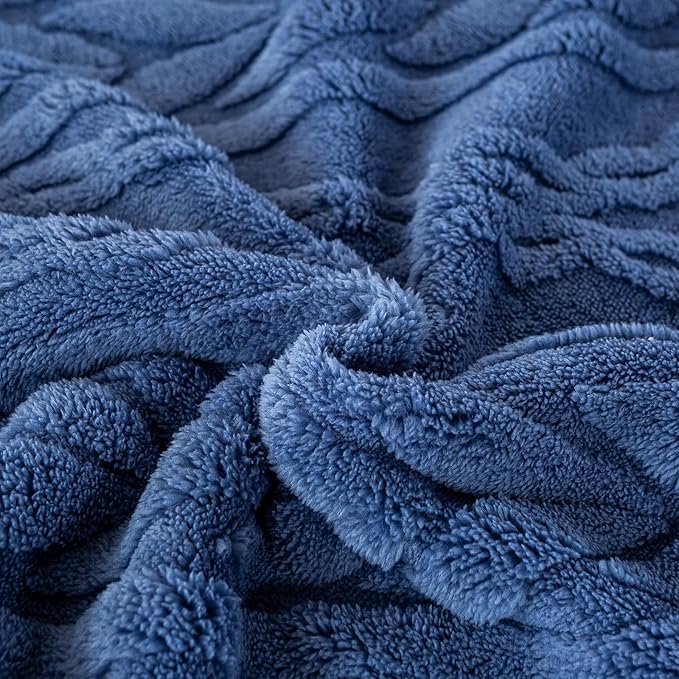 YUSOKI Queen Size Blanket Single Layer,Weight(4.4lb),370GMS-3D Stylish Design for Gift Home Decor (Washed Blue,90"x90")