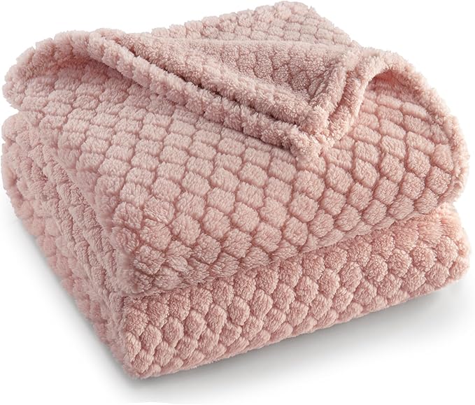 Exclusivo Mezcla Fleece Throw Blanket for Couch and Bed,Extra Soft Warm Decorative Fuzzy Throws for Women,Lightweight Cozy Blankets Size 50x60 Inches, Pink