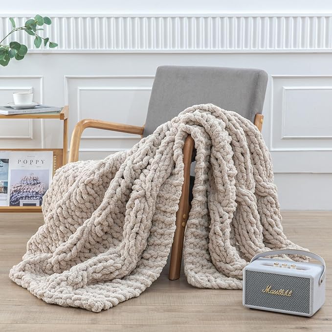 WESHIONGOO Chunky Knit Blanket Throw 50"×60" Knitted Throw Blankets for Couch Bed Fluffy Soft Blanket with Jumbo Chenille Yarn Thick 100% Handmade (Linen)