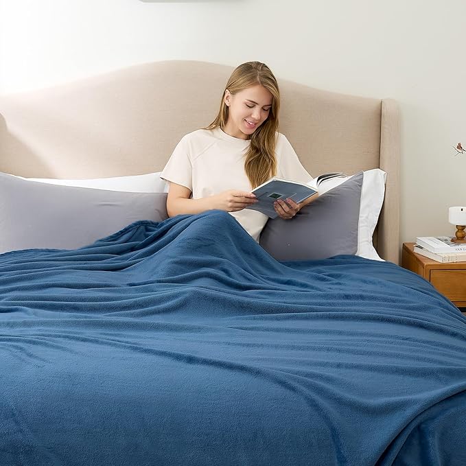 Hansleep Fleece Mineral Blue Queen Blanket, Super Soft Flannel Fuzzy Plush Cozy Blanket for All Seasons, Mineral Blue, Queen 90x90 Inches