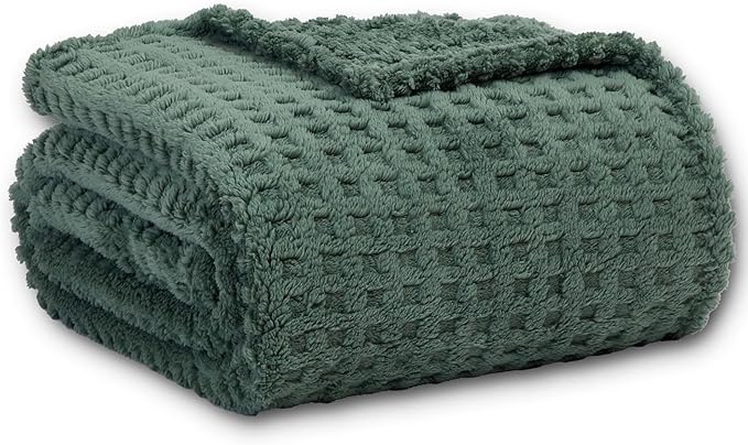 Soft Cozy Fuzzy Fleece Twin Blanket, Waffle Bronze Green, 60x80 Inches – Lightweight, Fluffy, and Warm 3D Jacquard All-Season Blanket for Couch, Bed, Sofa, Home Decor, Camping, and Travel