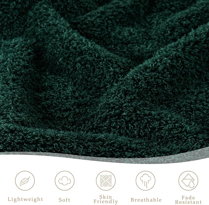 Exclusivo Mezcla Fleece Forest Green Throw Blanket for Couch Sofa, Ultra Soft, Lightweight and Fluffy Blankets for Women, All Season, 50x60 Inches