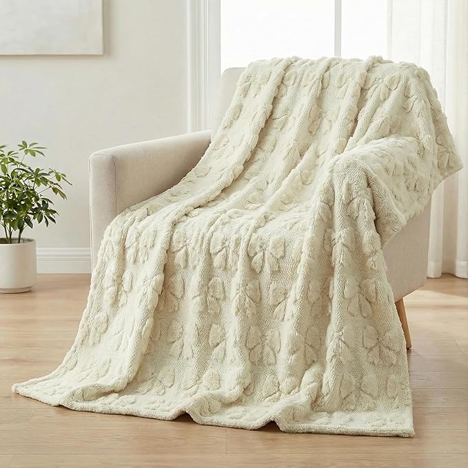 Horaldaily Valentine Bow Blanket Throw, Beige Bow Soft Fuzzy Plush Faux Fur Cozy Blankets for Couch Sofa Bed Lounging, Ideal Gifts for Kids Adults Wife Self, 50x60