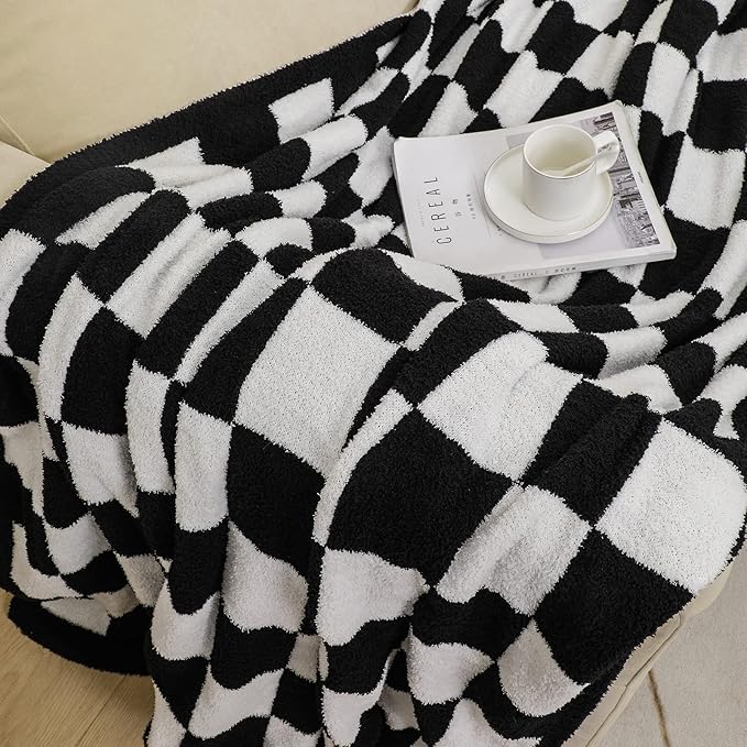 bearberry Fuzzy Checkerboard Grid Throw Blanket Knitted Soft Cozy Warm Microfiber Blanket Decor for Couch Sofa Bed Travel Home (Black, 40''x50'')