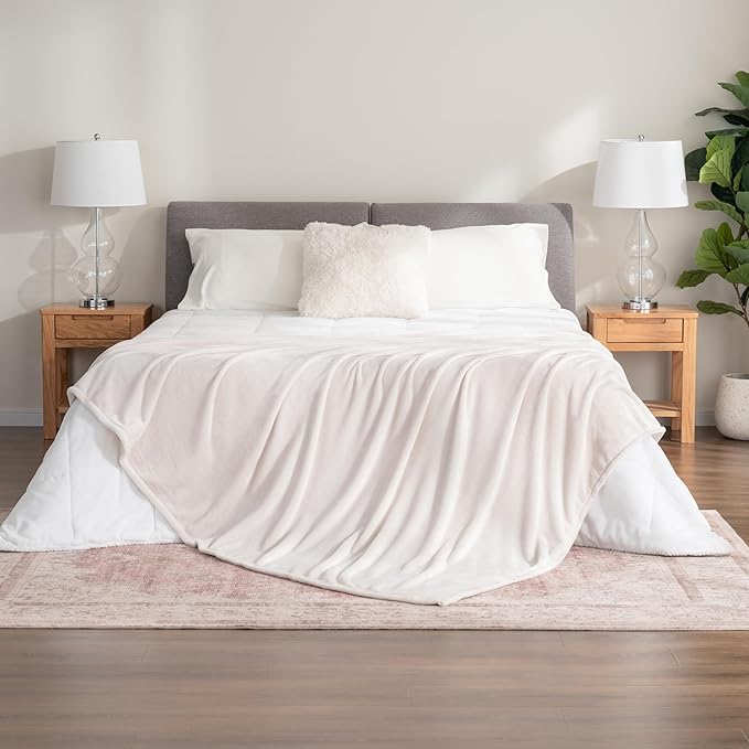Berkshire Blanket Classic VelvetLoft® Solid Bed Blanket,Twin Size Bed Blanket,Lightweight Cozy Flannel Plush Blanket for Bed and Couch,Macadamia,60x92 Inches