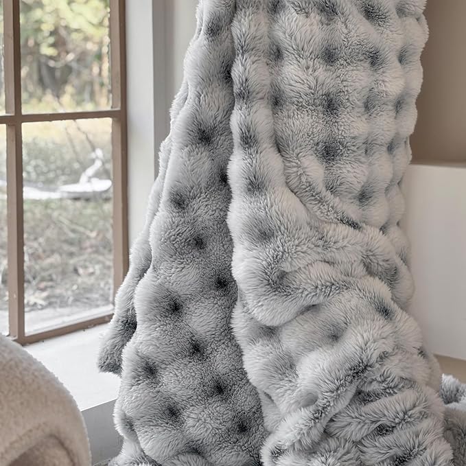 Luxury 1000GSM Throw Blanket, 60x80 Inches, Ultra Soft Double-Sided Faux Rabbit Fur, 3D Bubble Textured Frosted Black & White, Reversible High-Density Plush Warm Blanket for Sofa & Bed