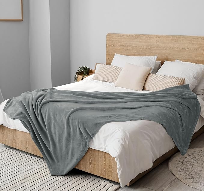 Utopia Bedding Cool Grey Fleece Blanket Throw Size Lightweight Fuzzy Soft Anti-Static Microfiber Bed Blanket (60x50 Inch)