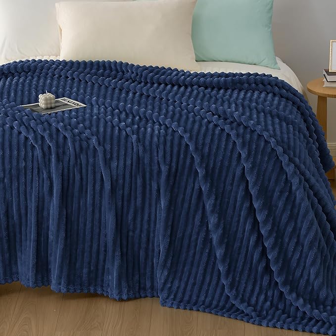 Joiedomi Queen Size Blanket for Bed, Soft & Warm Blue Fleece Blankets Gifts for Women Men Mom, Cozy Cute Soft Throw 90x90 Inches