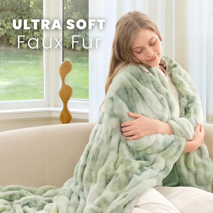 Ultra Soft Faux Rabbit Fur Throw Blanket, Cozy Fuzzy Blanket for Couch Bed, Plush Warm Decor Gifts, Luxury Thick Fluffy Blanket for Women Men,50x60 inches, Tie-Dyed Sage Green