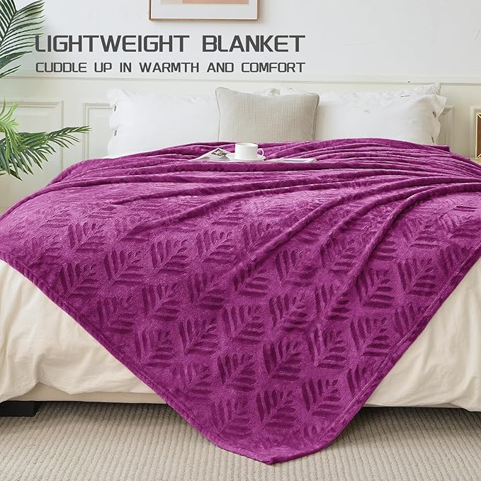 Exclusivo Mezcla King Size Fleece Blanket for Bed, Super Soft and Cozy Blankets All Season Use, Leaves Pattern, Plush Fuzzy Lightweight, Purple, 90x104 Inch
