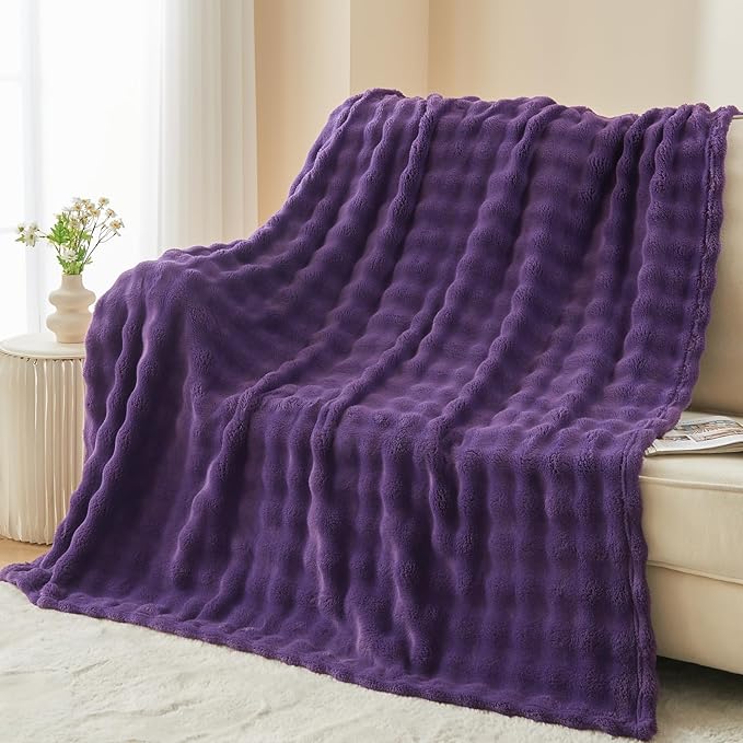 NEWCOSPLAY Queen Blanket for Couch Purple Super Soft Flannel Fleece 3D Bubble Lightweight Bed Blanket All Season Use (Purple, Queen(90"x90"))