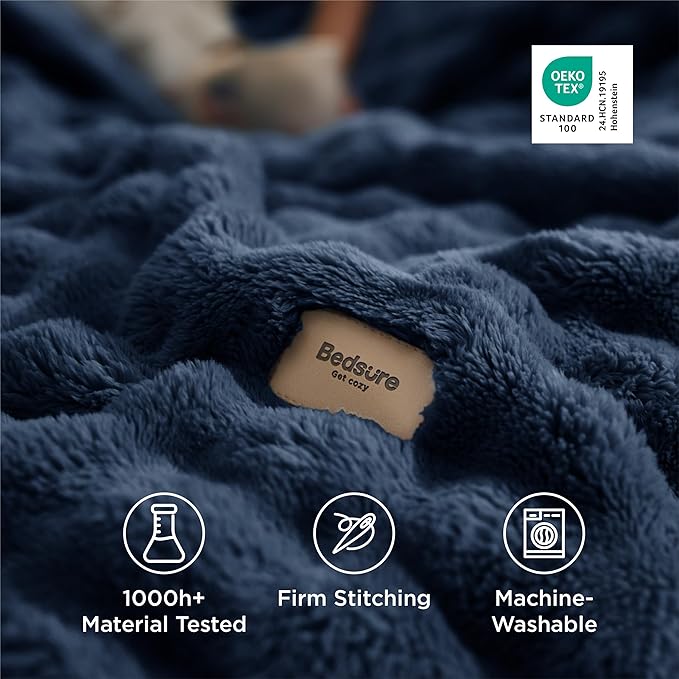 Bedsure 3D Fleece Bubble Blanket for Couch - GentleSoft Blue Throw Blanket for Sofa Bed Room Decor - Luxury Soft Cozy Gifts for Her, Lightweight, All Seasons, Navy Blue, 50"×60"