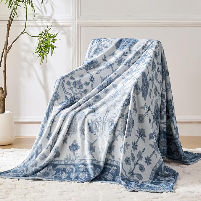 Garden Print Blanket Fleece Throw for Bed Sofa Travel and Camping, Super Soft Cozy Fluffy Plush Garden Print Blanket for All Seasons 60"x80" Navy Blue