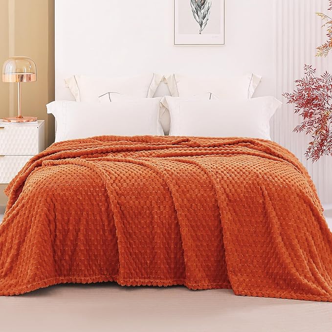 Exclusivo Mezcla Fleece California King Blanket for Bed, Oversized Fuzzy Burnt Orange Bed Blankets, Soft Cozy Plush Sofa Throws for All Seasons, 120x120 Inches