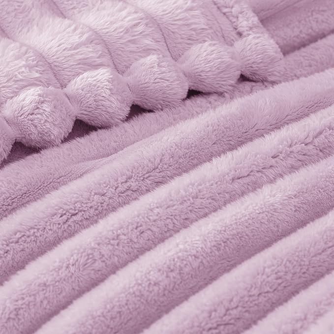 Exclusivo Mezcla Twin Size Flannel Fleece Blanket, Super Soft Striped Jacquard Bed Blanket, Lightweight Fuzzy Cozy for All Seasons, 60x80 Inches, Lilac Purple