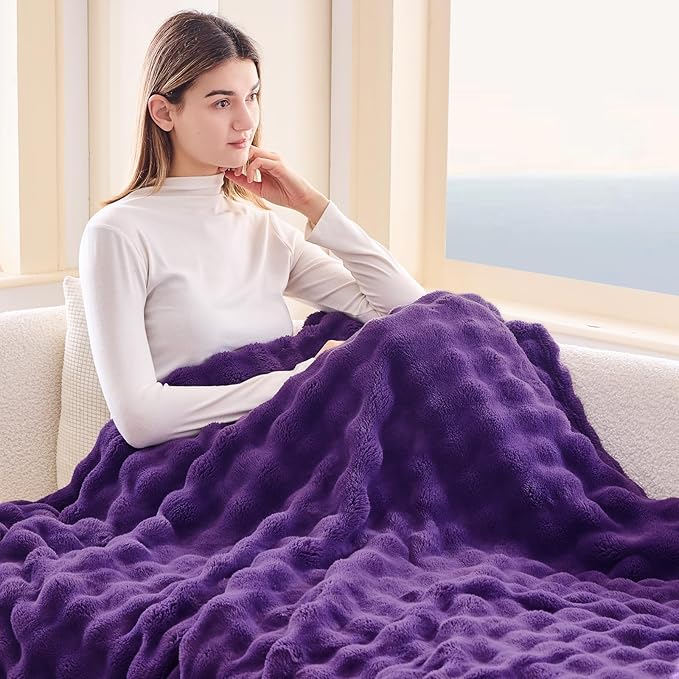 NEWCOSPLAY Twin Blanket for Couch Purple Super Soft Flannel Fleece 3D Bubble Lightweight Bed Blanket All Season Use (Purple, Twin(60"x80"))
