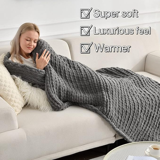 Maetoow Tighter Version Chenille Chunky Knit Blanket Throw （60×80 Inch）, Handmade Warm & Cozy Blanket Couch, Bed, Home Decor, Soft Fleece Banket, Boho Thick Blankets and Giant Yarn Throws，Dark Grey