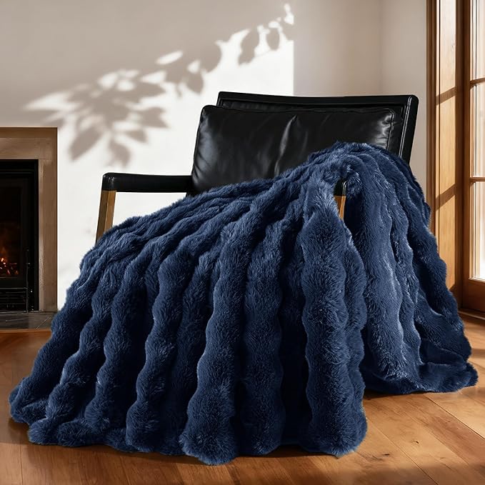 Exclusivo Mezcla Faux Fur Queen Size Blanket for Bed, Luxury Reversible 3D Rabbit Bubble Fuzzy Thick Sherpa Blankets for Winter, Plush Fleece Warm Cozy Bed Throw, 90x90 Inches, Navy Blue