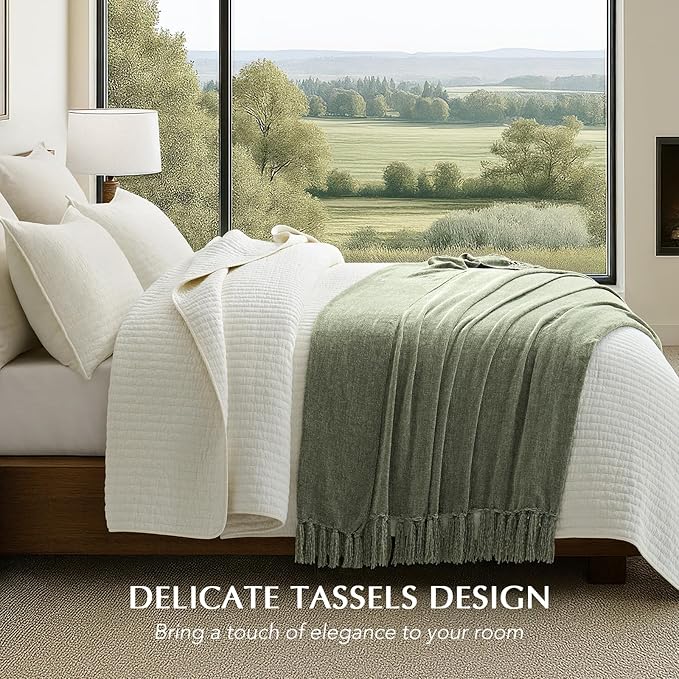 EverGrace Soft Chenille Throw Blanket for Couch, Cozy Plush Fuzzy Decorative Chenille Knit Throw Blanket with Tassels, Lightweight Blanket and Throws for Bed Sofa Gift Home Decor, Sage Green 60"x80"
