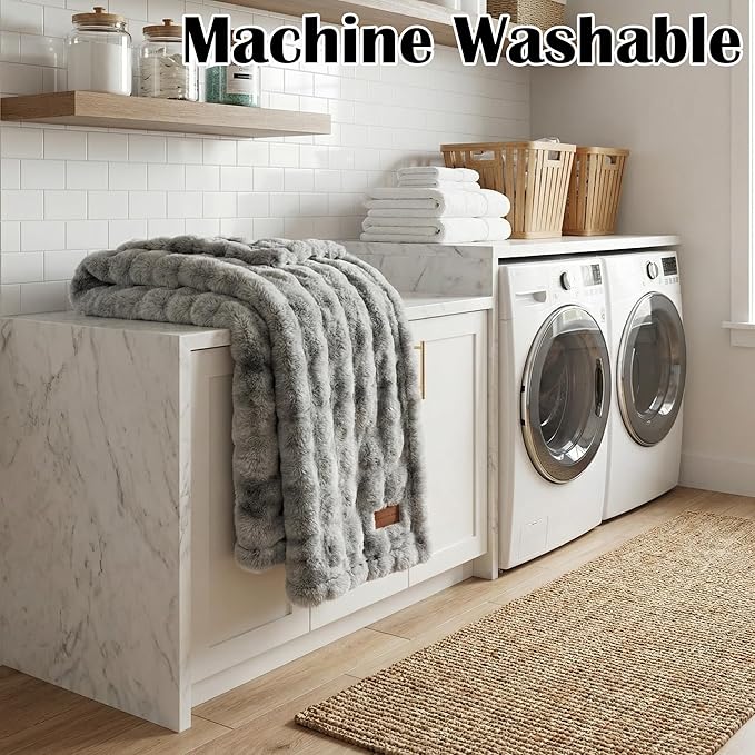 Premium Double-Sided Faux Fur Twin Blanket for Couch, Ultra Soft Gray Cozy Plush Fluffy 3D Bubble Blanket, for Bedroom Living Room Nap Travel Home Decor, 60" x 80"