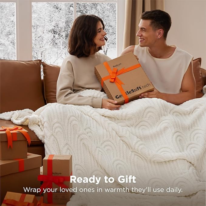 Bedsure GentleSoft Fleece Blanket Queen Size for Bed - Super Soft & Cozy, Fluffy Blankets for Women & Girls, Ideal for Sofa & Couch, Off White, 90x90 Inches