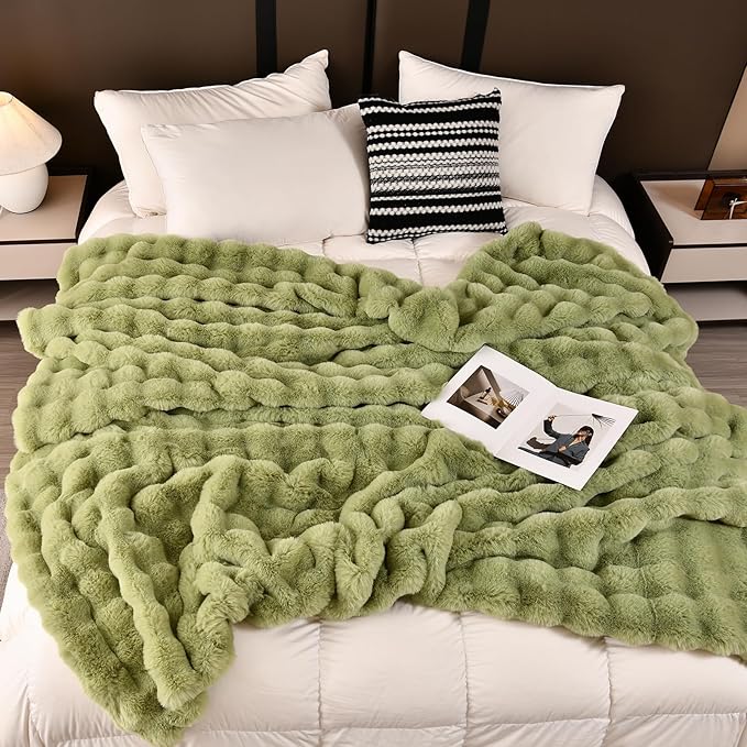 H&D Faux Fur Throw Blanket for Couch,Fluffy Cozy Soft Plush Luxury Thick Fuzzy Fleece Blanket for Couch Bed Sofa Bedroom Living Room,Comfy Bubble Blanket(Sage Green, Throw (50" x 60"))