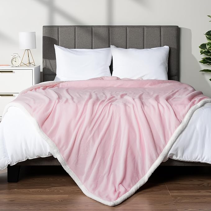 PAVILIA Sherpa Fleece Throw Blanket for Couch, Light Pink, Plush Soft Fuzzy Sofa Blanket, Cozy Reversible Winter Throw for Women Men, 50x60 Inches
