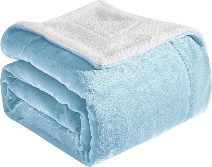 Elegant Comfort Ultra Soft Reversible Flannel Sherpa Blanket - Cozy Silky Fleece Throw for Couch, Bed - Plush Fuzzy Warm Winter Blanket for Gift, King, Aqua