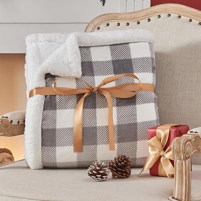 BEDELITE Sherpa Fleece Blankets Queen Size - Grey and White Buffalo Plaid Christmas Blanket, Super Soft Cozy Warm Thick Winter Blanket for Couch and Bed, 90" x 90"