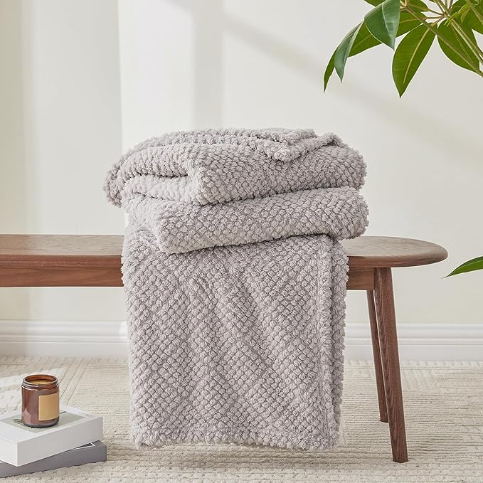 EMME Fleece Blanket, 3D Jacquard Throw Blanket for Couch and Bed, Soft Cozy and Fluffy Blankets Lightweight Luxury Flannel with Waffle Design (Grey, 60" x 80")