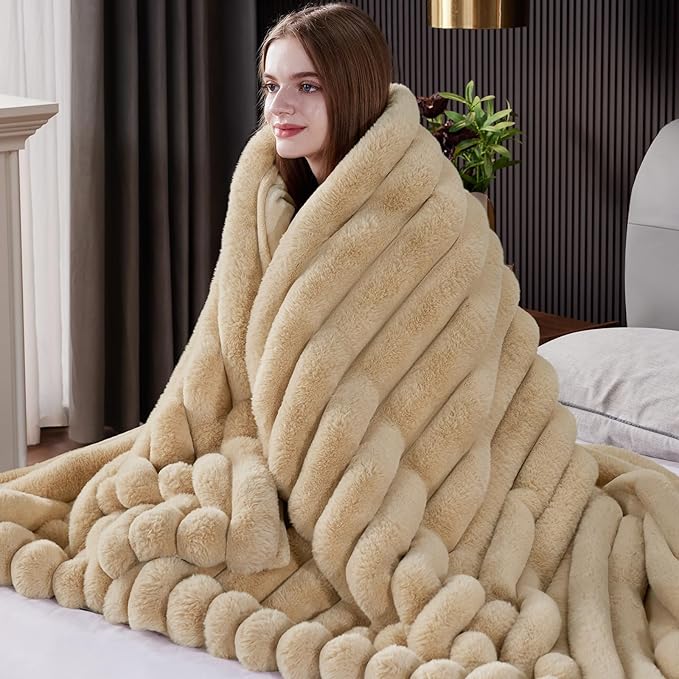 Fluffy Faux Fur Throw Blanket King Size, Thick 1000GSM Soft Cozy Throw Blankets for Bed, Plush Striped Warm Fuzzy Blanket for Couch LivingRoom Home Decor & Gifts(90"x 104", Beige)